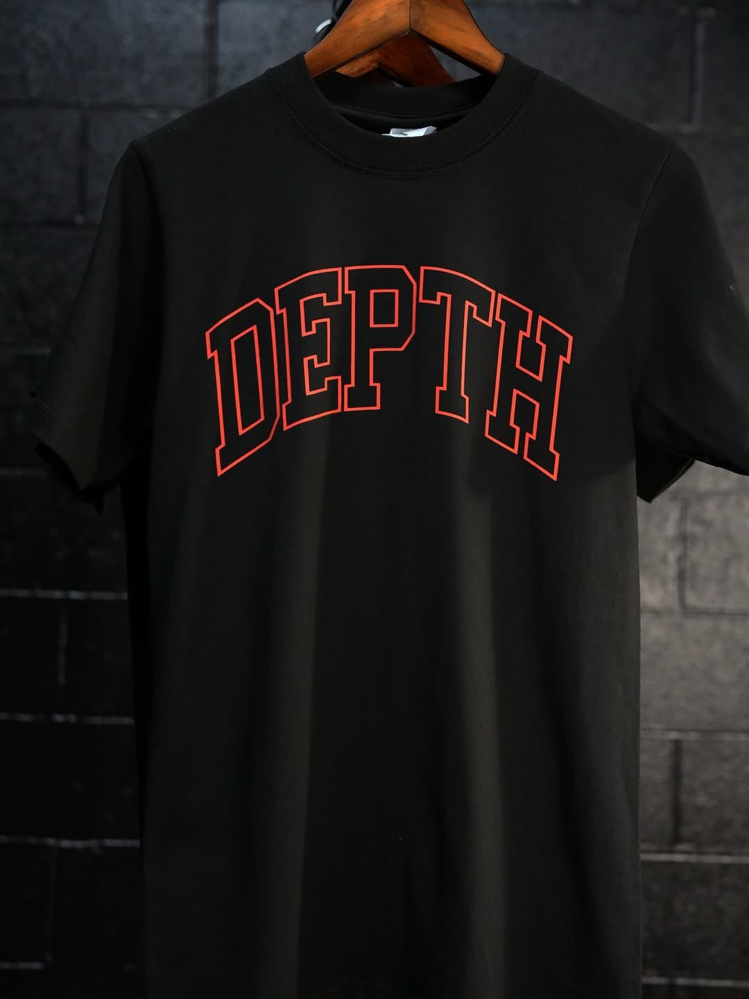 (                                                                                                                                                                                                                                      DBDS Squat Panther Tee