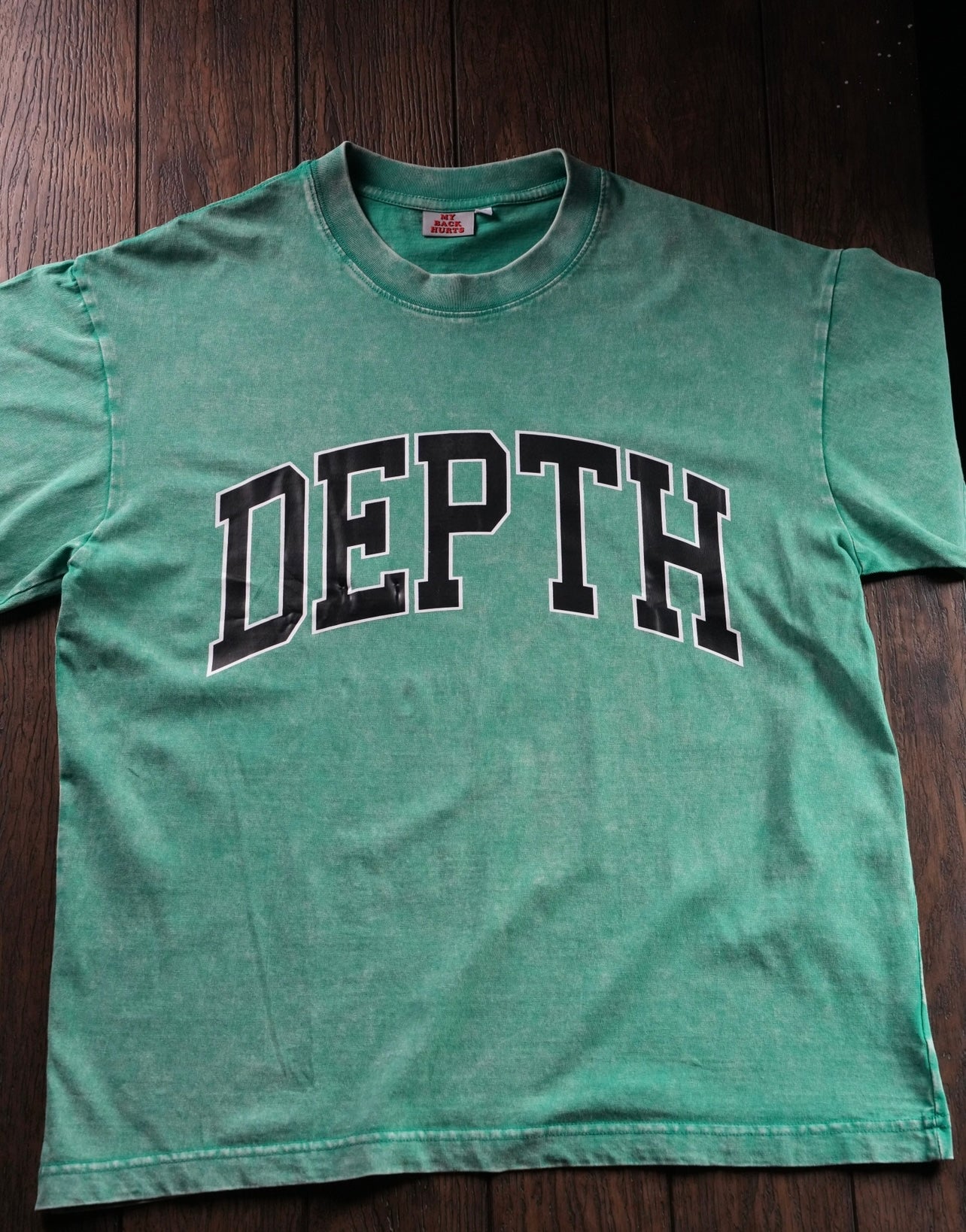 (                                                                                                                                                                                                            Depth Boxy Acid Wash tee