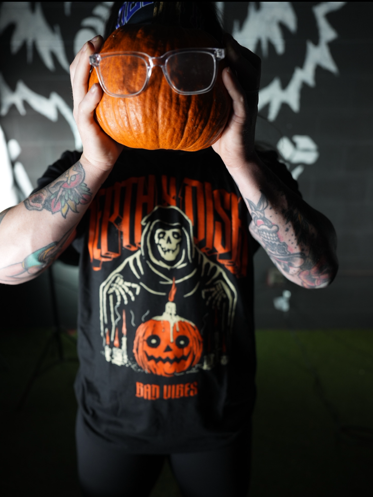 (                                                                                                                                                                                                                                     DBDS Bad Vibes Tee
