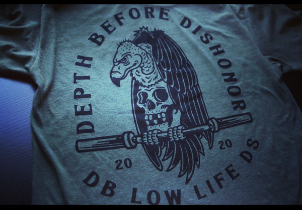 (                                                                                          DBDS Low Life Vulture Tee)(Back Logo)