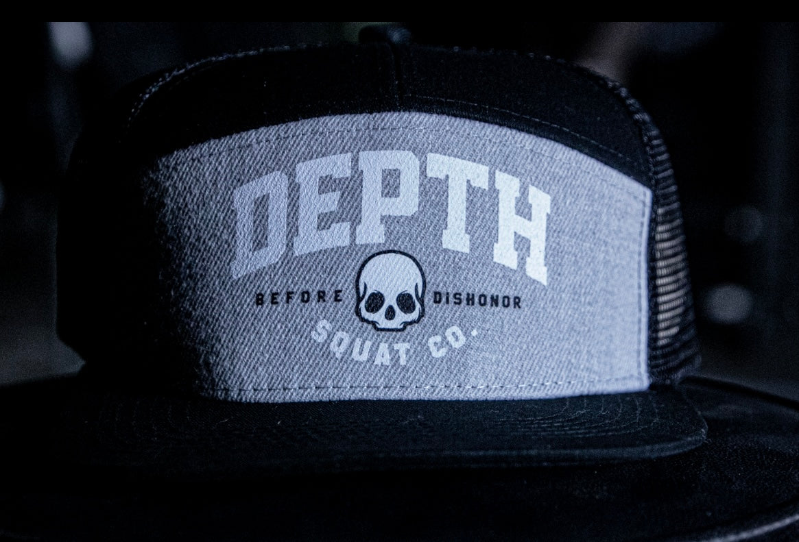 (                                                                                                               Depth Crew DBDS Flatbill Hat (Grey Panel