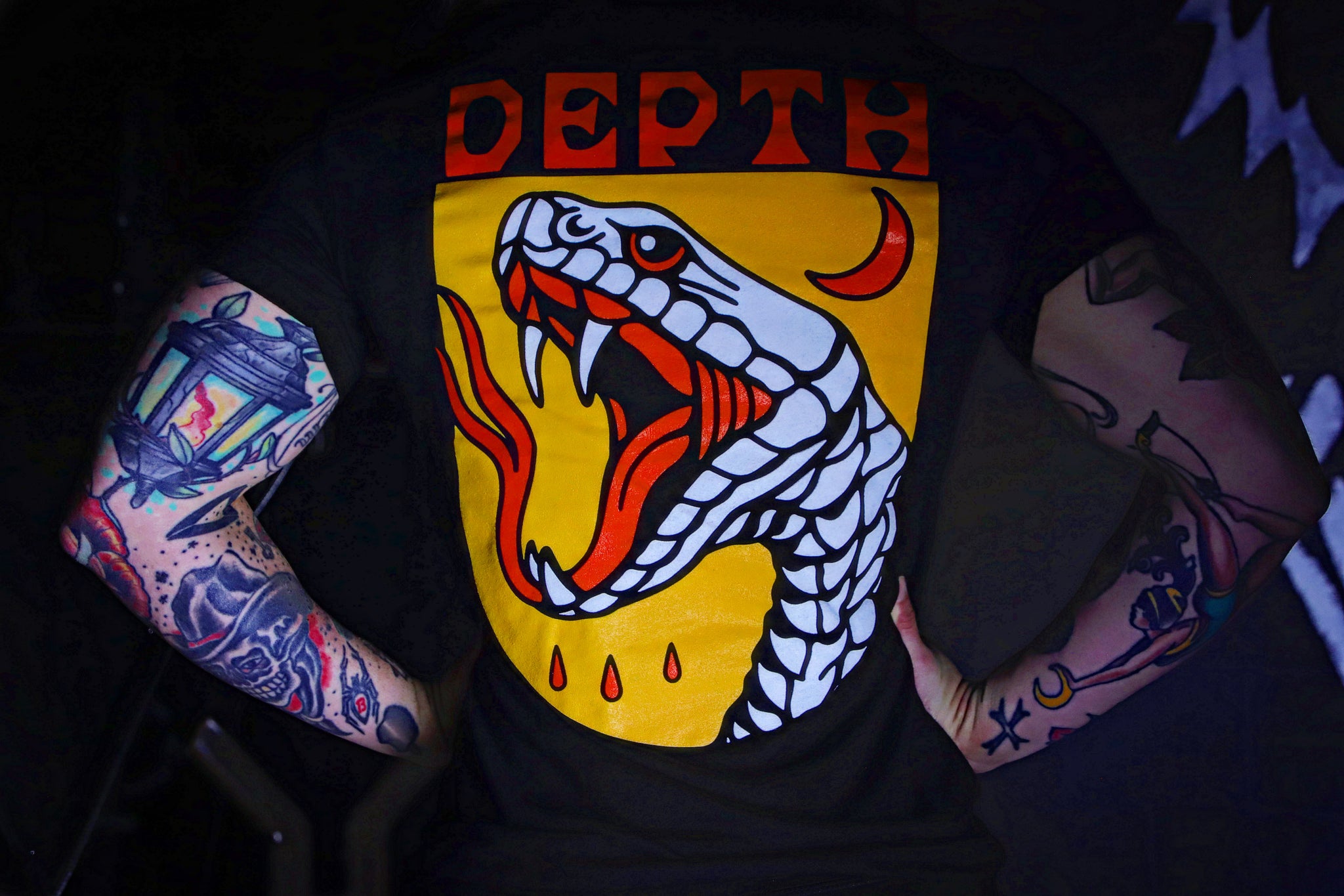 (                                                                                            DBDS Fangs out Tee (Back Logo)